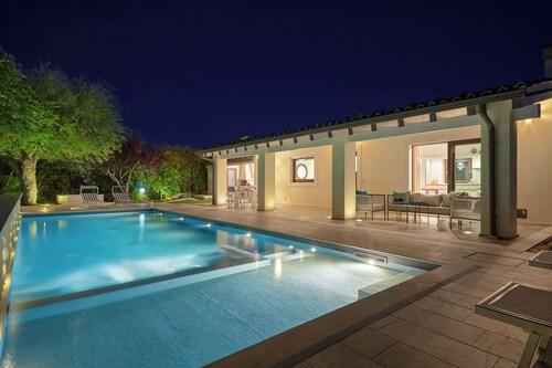 Villa Scarlet con Piscina Privata