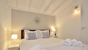 Apartment (2 Bedrooms)