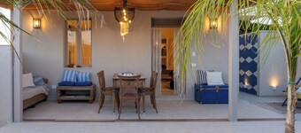 Blue Riad