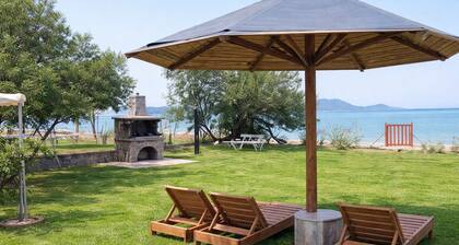 Vasiliki s Sea House Beachfront Bliss in Corfu