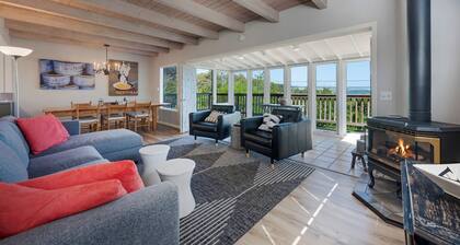 Las Brisas-newly renovated with magnificent view of harbor and Point Reyes.