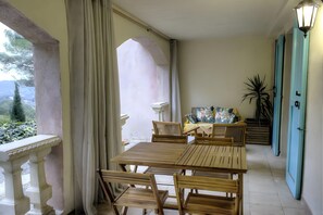 Servei de restauració a l'aire lliure