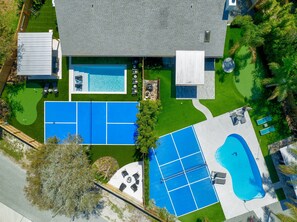 Beheizter Pool