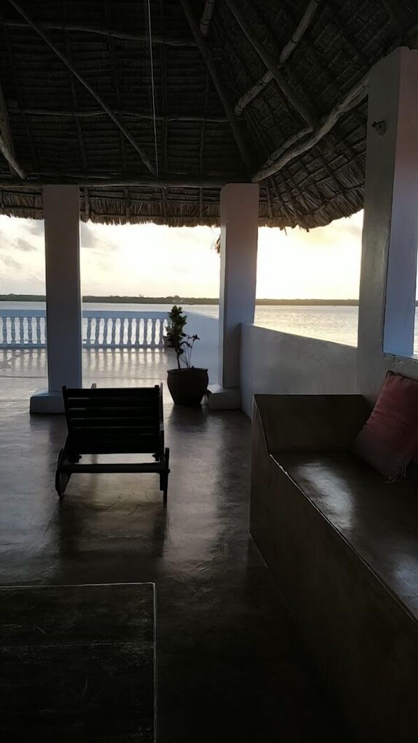 Interior detail - Stopover Guest House Lamu Town (Lamu)