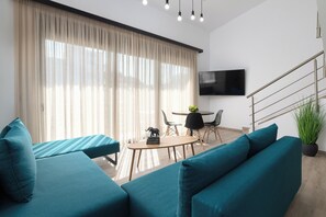Living area - White Stone Apartment (Kremasti)