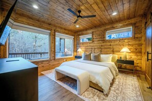3 Schlafzimmer, Schreibtisch, Bügeleisen/Bügelbrett, kostenloses WLAN