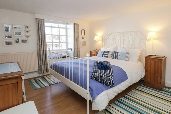 2 bedrooms, WiFi (free), individually decorated, individually furnished