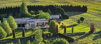Chateau Bowral – Luxury Southern Highlands Estate with Poolhouse