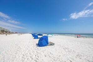 On the beach - NEW GULF FRONT LISTING AT BEAUTIFUL SEA SPRAY RESORT! (Pensacola)
