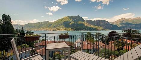 Superior Double Room, Lake View | Terrace/patio