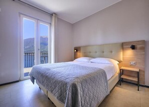 Superior Double Room, Lake View
