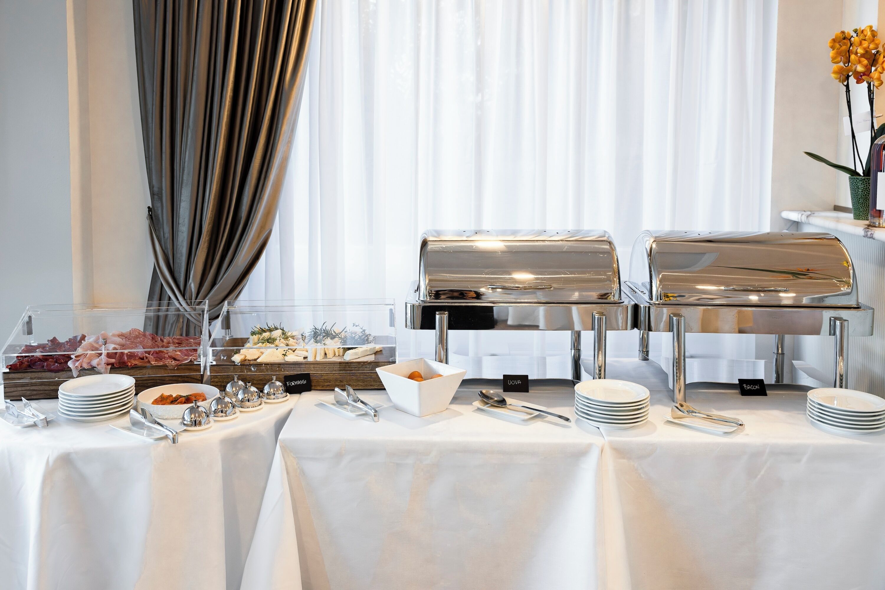 Bữa sáng buffet