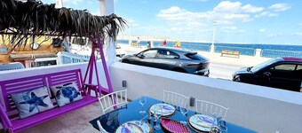 Seaside House 2 Bedroom Paradise