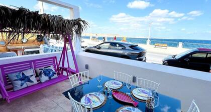 Seaside House 2 Bedroom Paradise