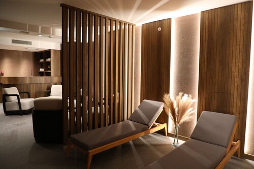 PL Managed By Dedeman