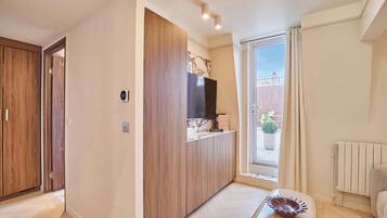 Televisión y oficina