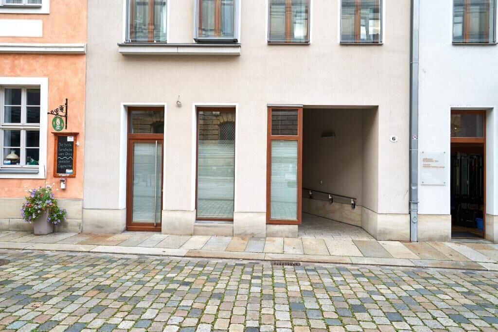 Apartment, 3 Bedrooms, Balcony, City View | Exterior detail