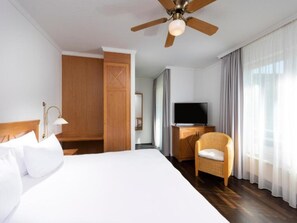 Appartement | 1 chambre, ameublement unique, fer et planche à repasser