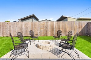 Hus - 4 sovrum - husdjur tillåtna | Terrass/Patio