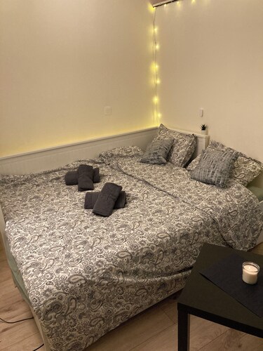 Studio cosy avec mezzanine – Proche Seine & Paris