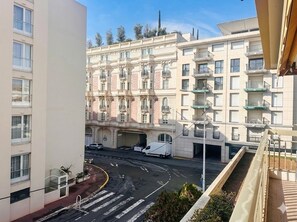 Property grounds - 1-Bed Apt by Carlton Hotel Large Private Terrace Steps from La Croisette (Cannes)