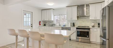 House (4 Bedrooms) | Bahagian dalam