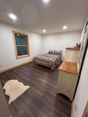 Acesso à internet, roupa de cama