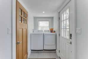 Casa (2 Bedrooms) | Interior