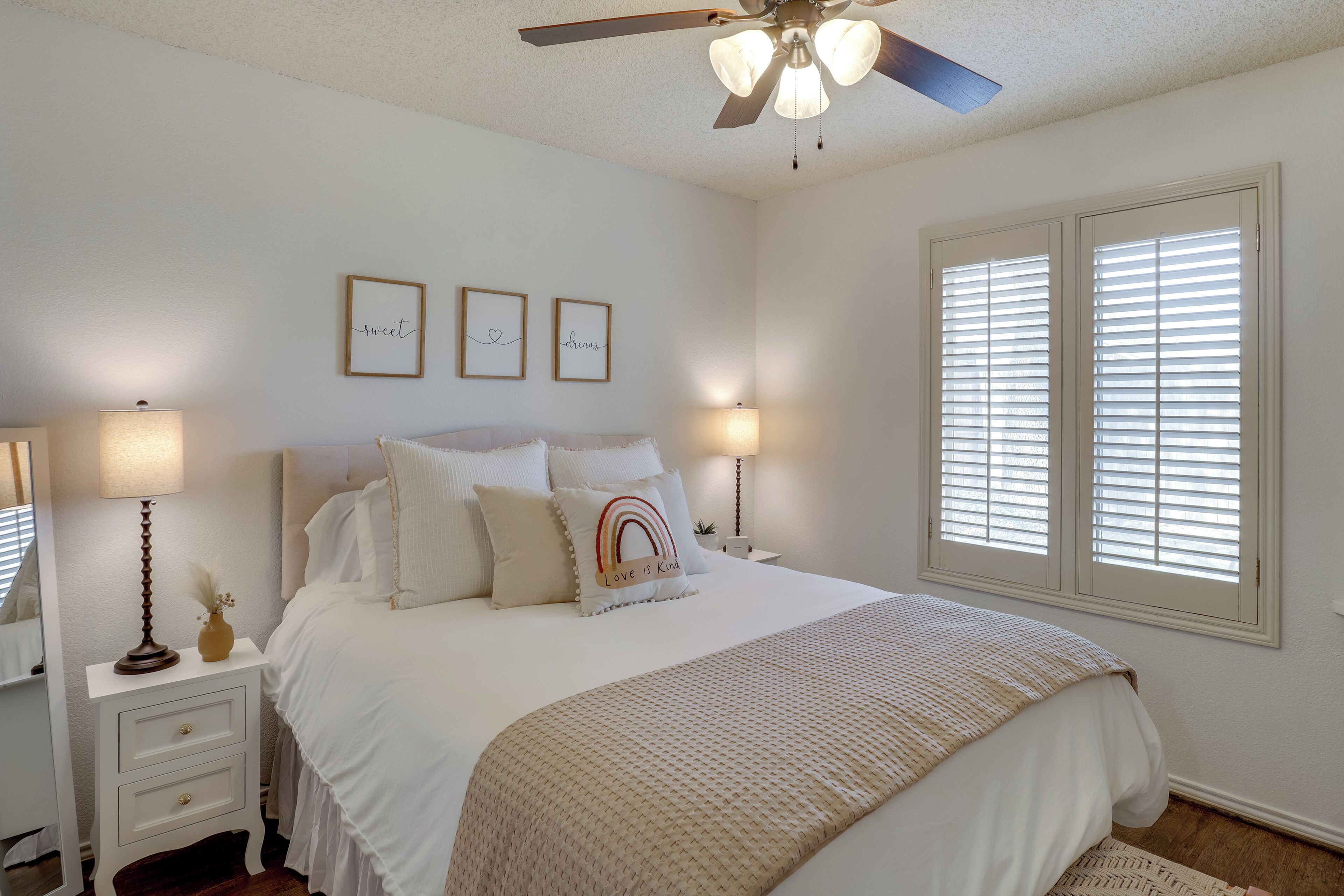 House (3 Bedrooms) | Front of property