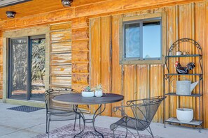 House (1 Bedroom) | Interior - Hunters' Home Base! Cabin in White Mountains (Eagar)