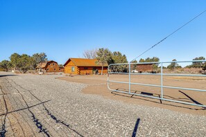 House (1 Bedroom) | Interior - Hunters' Home Base! Cabin in White Mountains (Eagar)