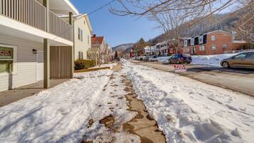 Apartment (0 Bedroom) | Interior