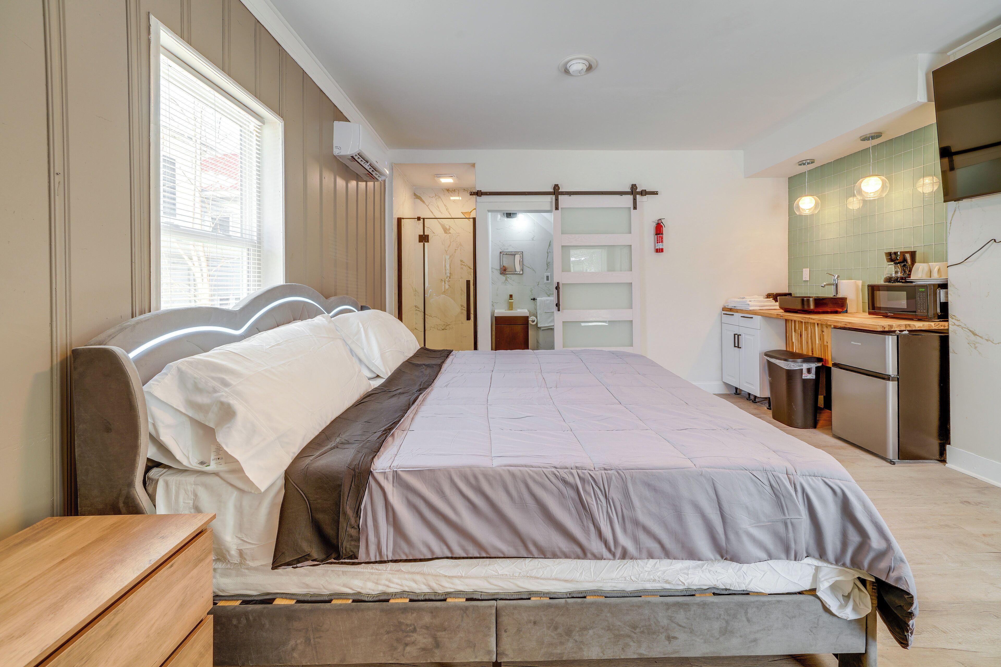 Apartment (0 Bedroom) | Front of property