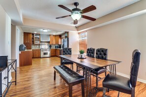 Interior - Quiet Stay in Convenient Rio Rancho Community! (Rio Rancho)