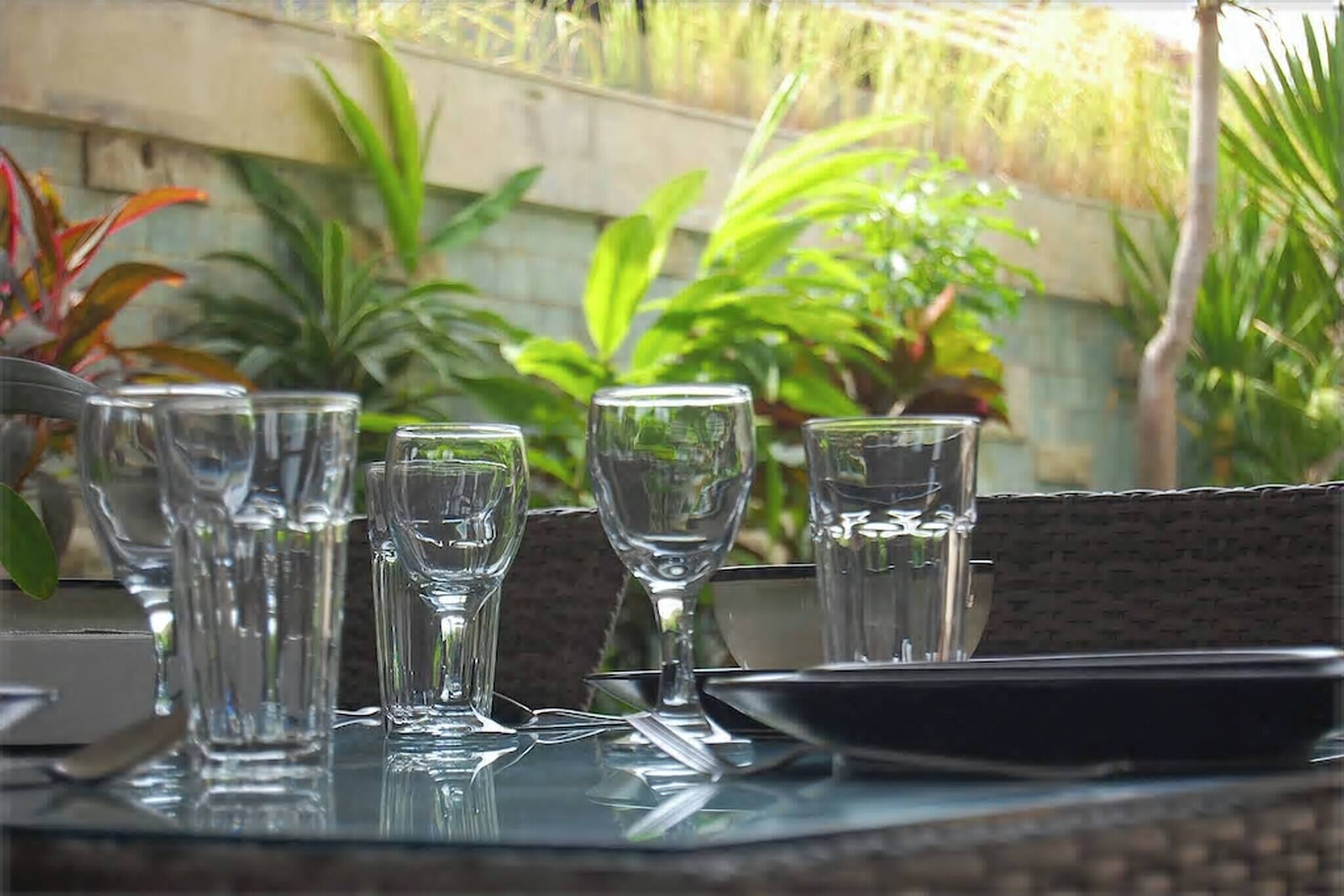 Tempat makan luar