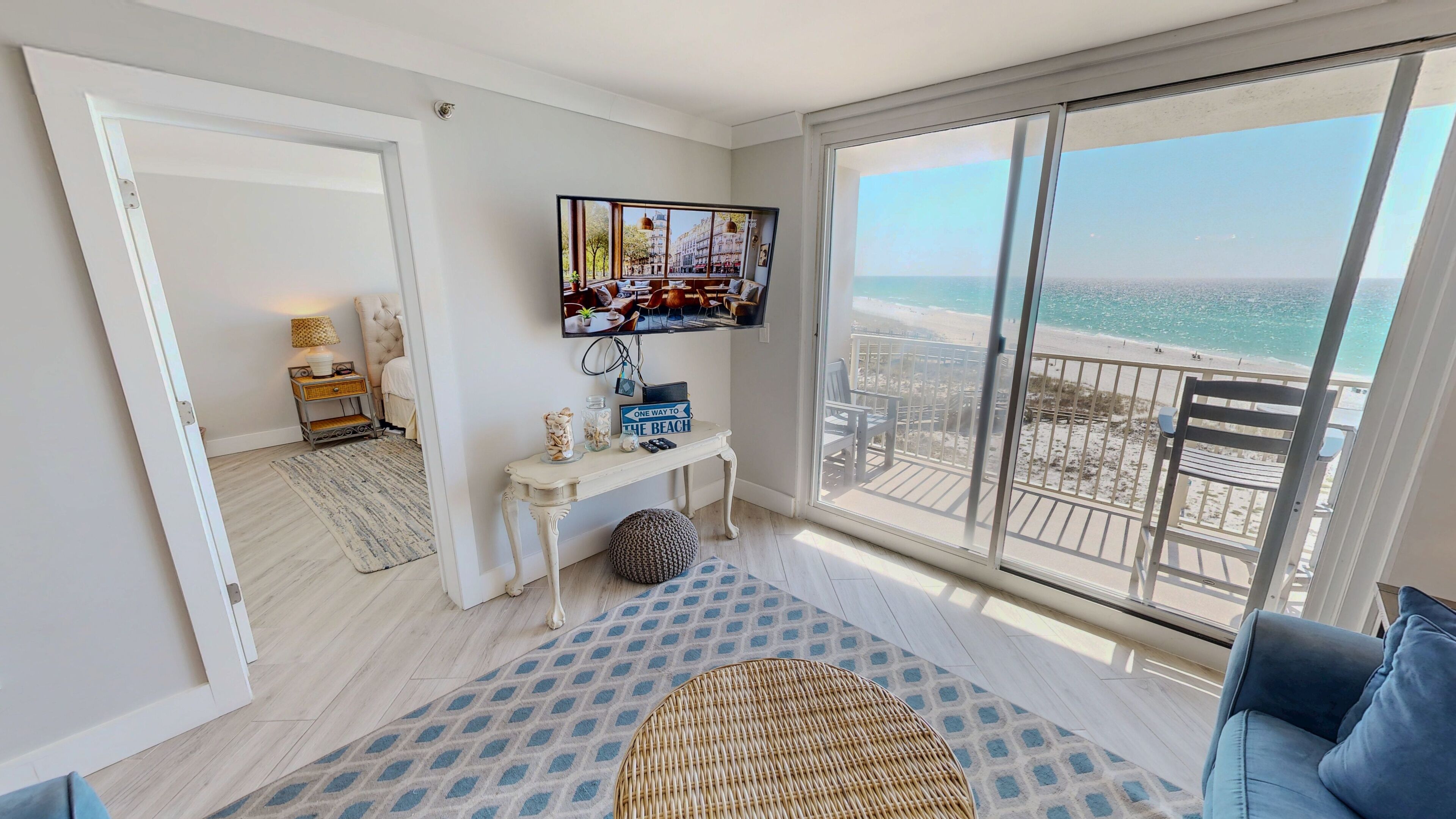 公寓式客房, 2 间卧室 | 起居区