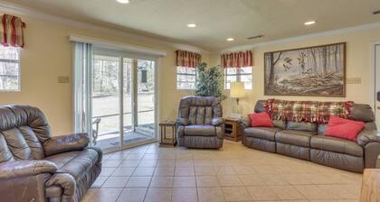 Lake Days on Sam Rayburn! Wooded Retreat w/ Yard