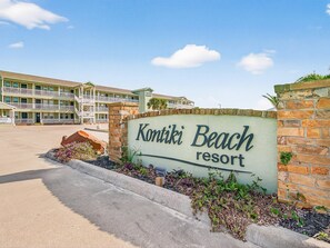 Condo, 1 Bedroom | Exterior - Lighthouse Landing At Kontiki Kc111 1 Bedroom Condo (Rockport)