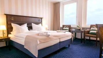 Standard Double Room, Sea View | In-room safe, desk, blackout curtains, free WiFi