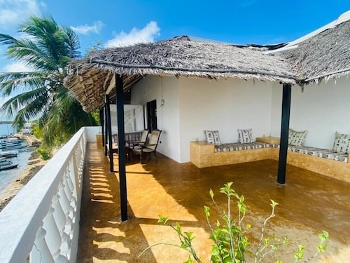 Stopover Guest House Shela