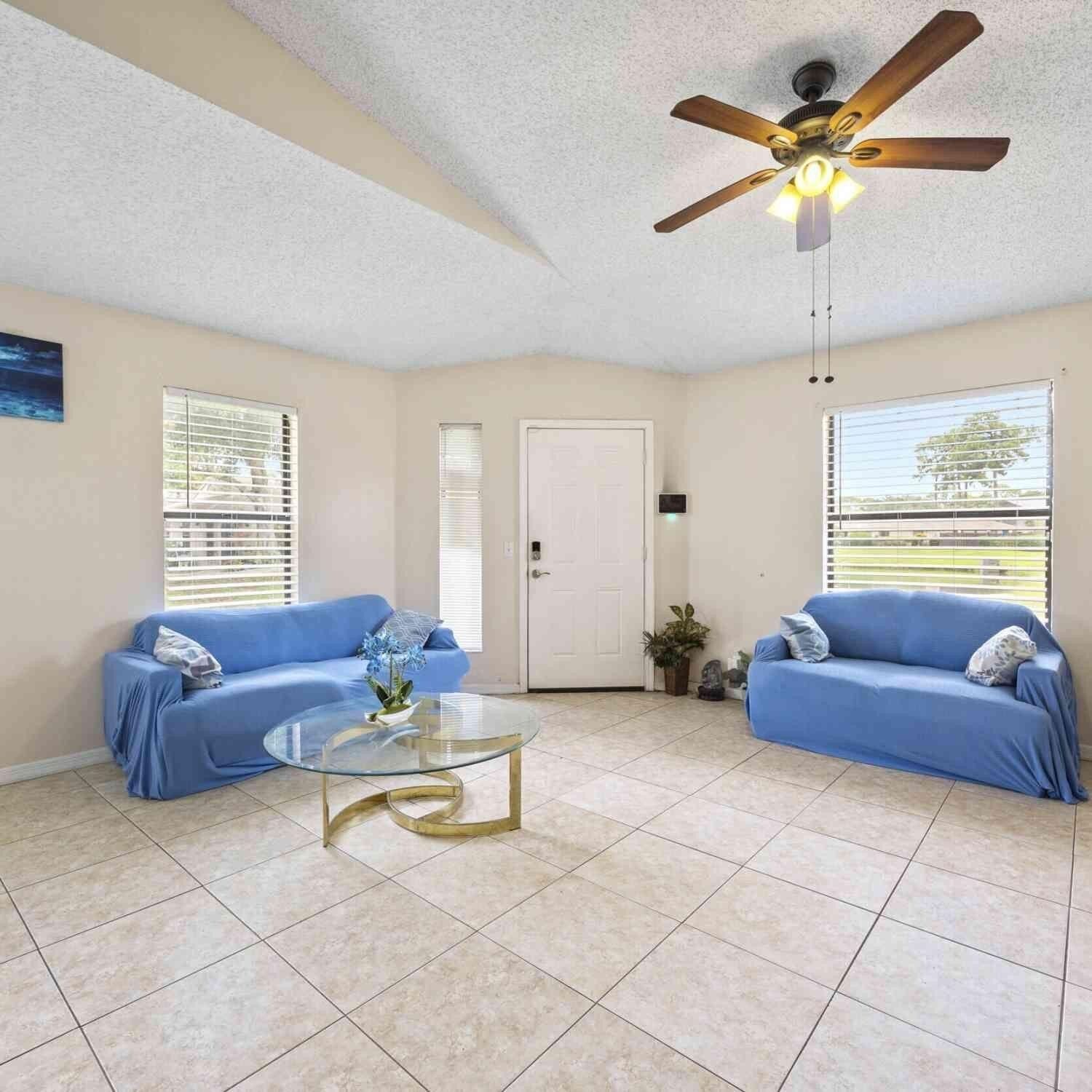 Cozy Coastal Retreat In Fort Pierce. - Fort Pierce, FL