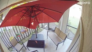 Terrace/patio - Fantastic 2-bedroom house with AC in charming Fort Pierce (Fort Pierce)