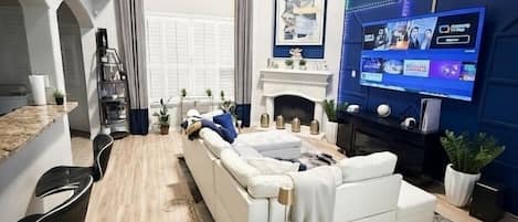 スマートテレビ、暖炉