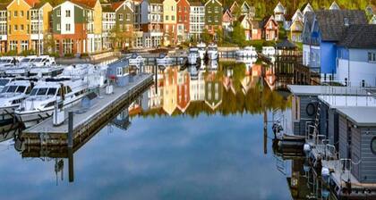 Sunday Resort Marina 2-bedroom