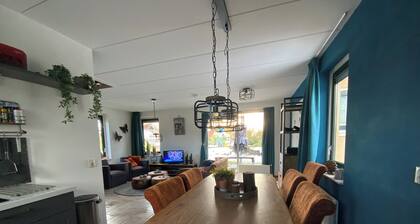 Bedstead cottage in child and animal friendly vacation park