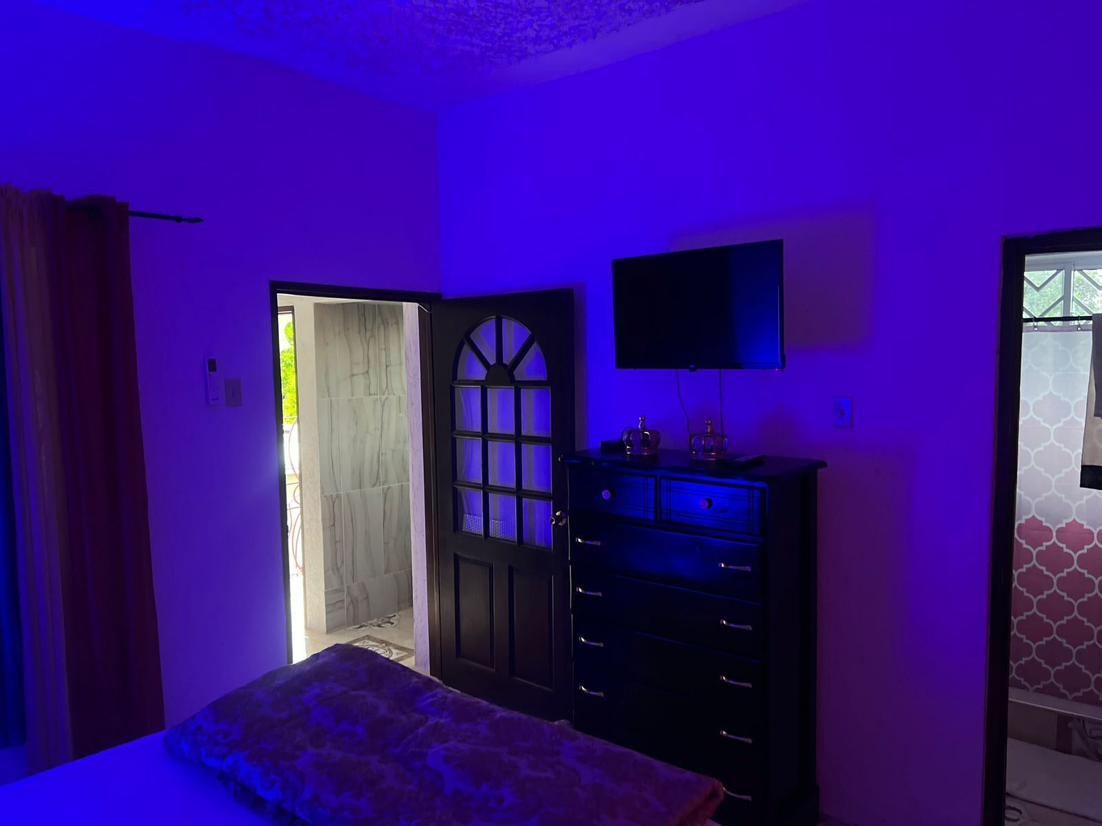 1 室のベッドルーム、アイロン / アイロン台、WiFi、ベッドシーツ