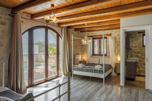 6 bedrooms, iron/ironing board, Internet, bed sheets - Countryside Villa with a Walk-in Free Form Pool (Rethymno)