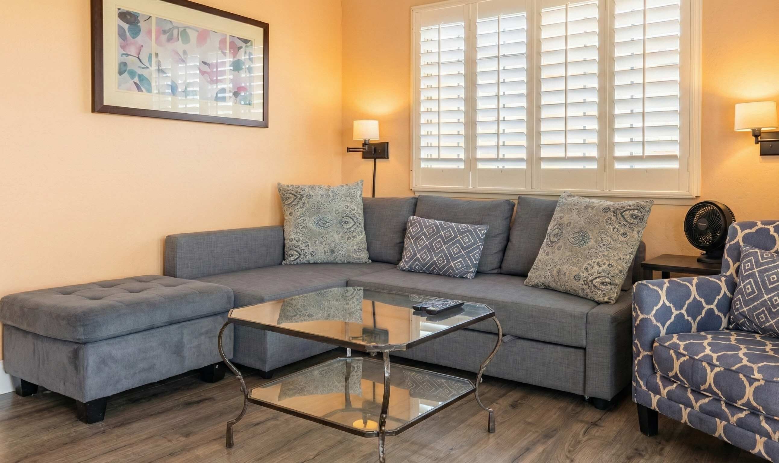 Smart TV, fireplace, offices