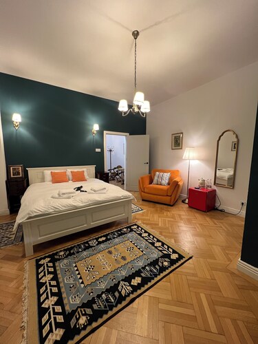 Art Boutique Residence - boutique stay in the heart of the city