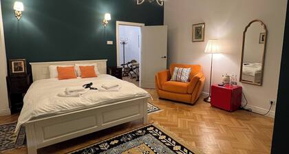 Art Boutique Residence - boutique stay in the heart of the city